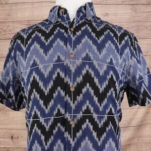 American Eagle Outfitters Shirt Mens XL Blue Ikat Zigzag Button Front Cotton‎